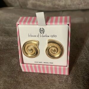 NIP House of Harlow 1960 Nautilus Shell Earrings